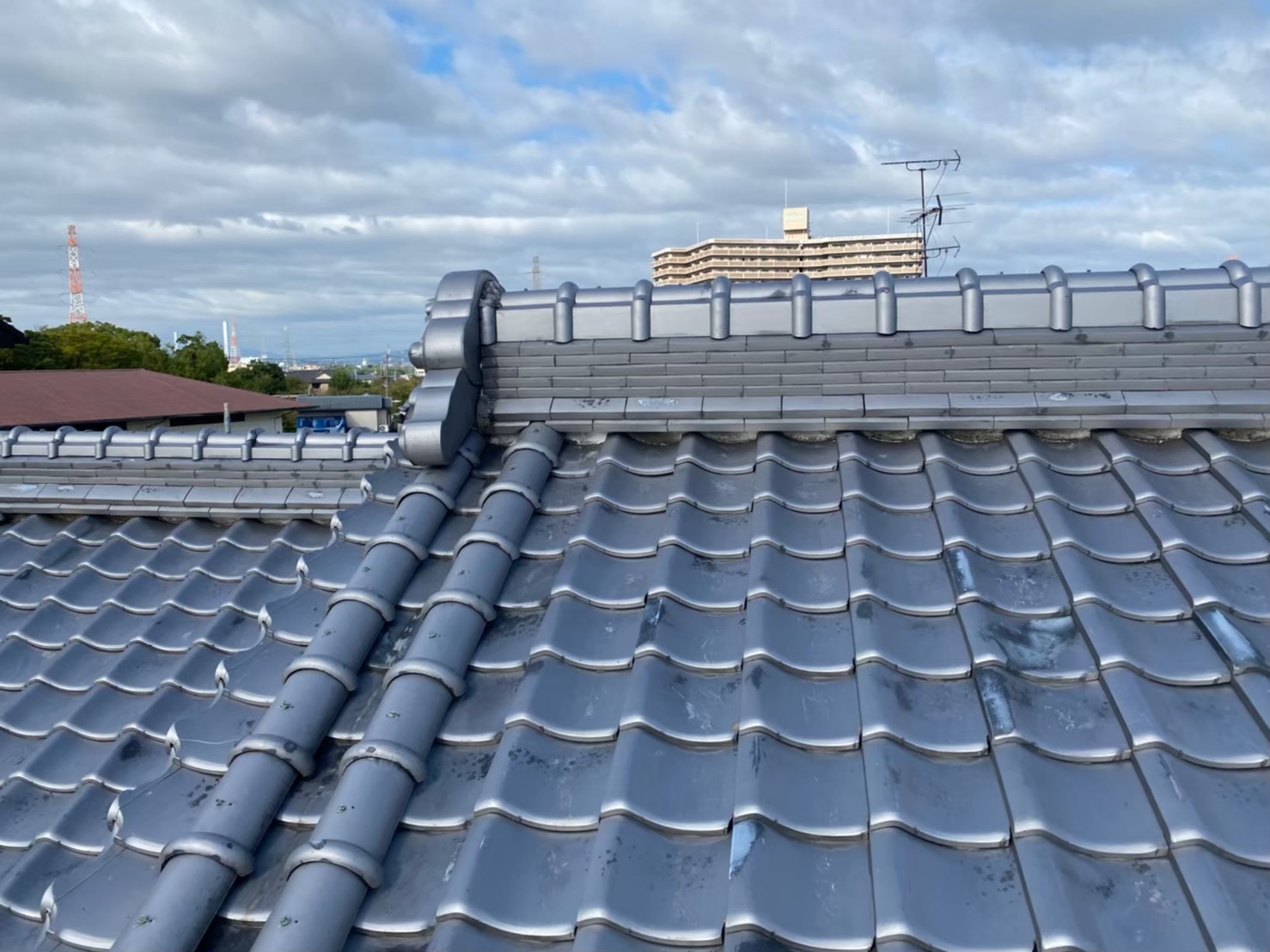 和瓦ガルテクトへ葺き替え